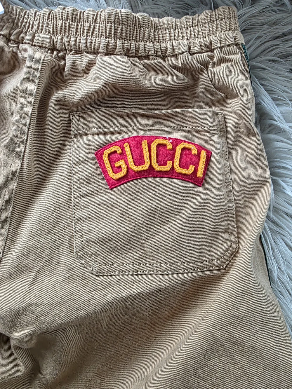 Gucci Tan Chinos with Red & Green Side Stripes Uzed Size 10 Boys